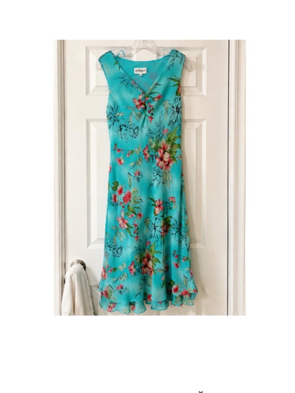 Studio I Aqua Floral V-Neck Midi Dress
